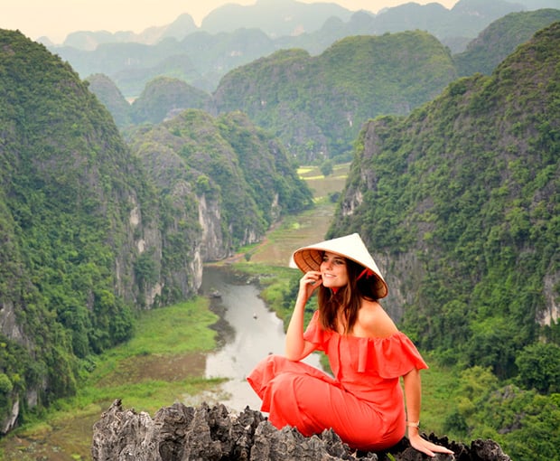 Du lịch Hè - Tour Du lịch Hà Nội - Yên Tử - Hạ Long - Chùa Bái Đính - Tràng An - Sapa từ Sài Gòn 2025
