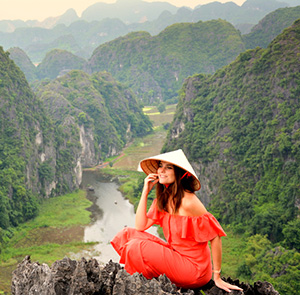 Du lịch Hè - Tour Du lịch Hà Nội - Yên Tử - Hạ Long - Chùa Bái Đính - Tràng An - Sapa từ Sài Gòn 2025