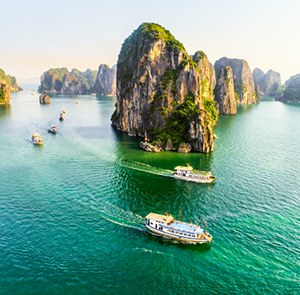 Du lịch Miền Bắc mùa Xuân Hạ Long - Yên Tử - Sapa từ Sài Gòn 2025