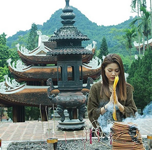 Du lịch Miền Bắc Hà Nội - Chùa Hương 1 ngày từ Hà Nội