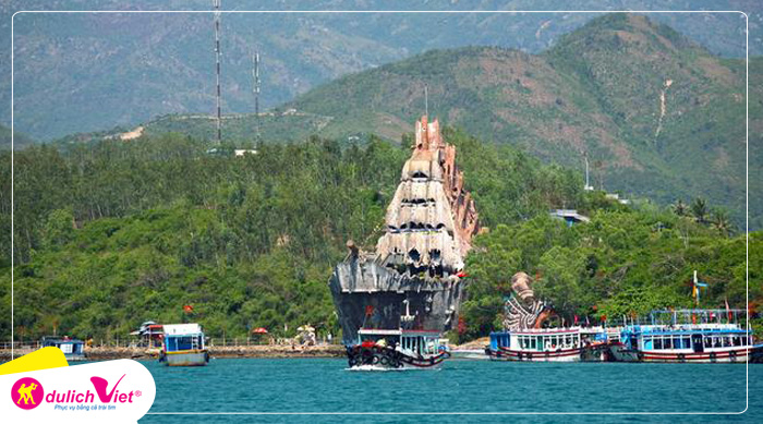 Hòn Miễu tham quan Thuỷ cung