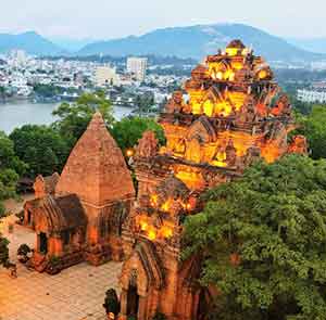 Du lịch Lễ 2/9 - Tour Nha Trang - Tháp Bà Ponagar - Chùa Long Sơn từ Sài Gòn 2025