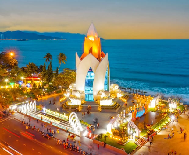 Du lịch Nha Trang mùa Xuân - Vinwonders - Tháp Bà Ponagar từ Sài Gòn 2025