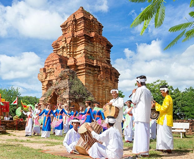 Du lịch Nha Trang Lễ 30/4 - Tour Du Ngoạn 4 Đảo từ Sài Gòn 2025