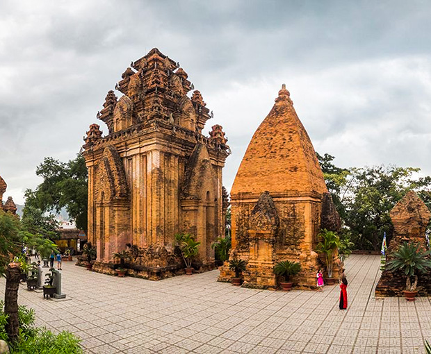 Du lịch Lễ 30/4 - Tour Du lịch Nha Trang - Tour Du Ngoạn 4 Đảo từ Sài Gòn 2025