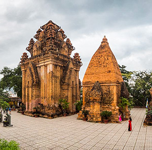 Du lịch Lễ 30/4 - Tour Du lịch Nha Trang - Tour Du Ngoạn 4 Đảo từ Sài Gòn 2025