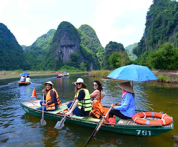 Du lịch Lễ 2/9 - Tour Du lịch Hà Nội - Chùa Tam Chúc - Ninh Bình - Tràng An từ Sài Gòn 2025