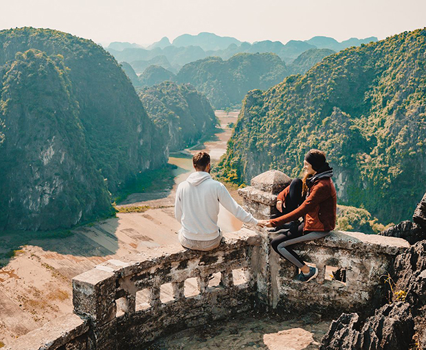 Du lịch Tết Âm lịch - Tour Du lịch Hà Nội - Vịnh Hạ Long - Ninh Binh từ Sài Gòn 2025