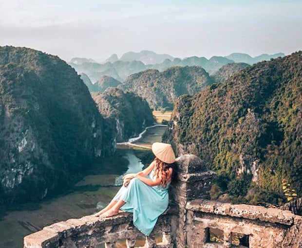 Du lịch Lễ 30/4 - Tour Du lịch Hà Nội - Yên Tử - Hạ Long - Bắc Ninh - Đền Đồ - Ninh Binh từ Sài Gòn 2025