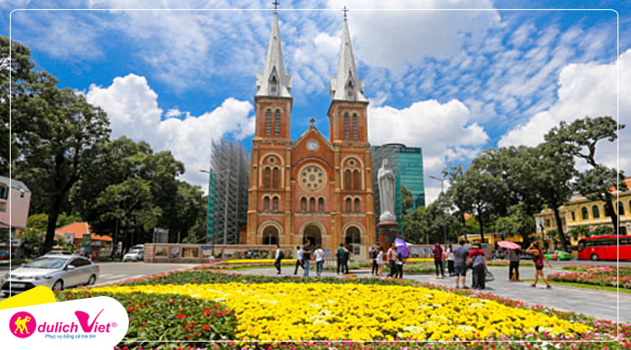 Hành Trình Khám Phá Thành Phố - City Tour Từ Sài Gòn Xưa Đến TP Hồ Chí Minh Ngày Nay