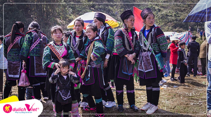 thi-tran-vung-cao-sapa-viet-media-travel(1)