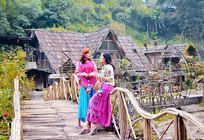 Du lịch Tết Nguyên Đán - Tour Du lịch Vịnh Hạ Long - Yên Tử - Sapa từ Sài Gòn 2025