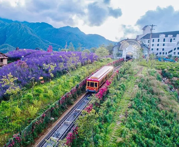 TOUR ĐÔNG TÂY BẮC MÙA XUÂN 5N4Đ | SAPA - HÀ GIANG - ĐỒNG VĂN - SÔNG NHO QUẾ
