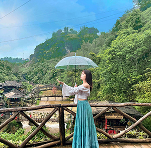 Du lịch Tết Âm lịch - Tour Hà Nội - Yên Tử - Hạ Long - Bắc Ninh - Đền Đồ - Ninh Binh - Tràng An - Sapa từ Sài Gòn 2025