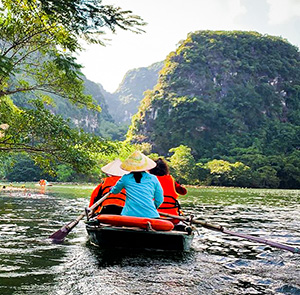 Du lịch Hè - Tour Du lịch Hà Nội - Ninh Bình - Tam Chúc từ Sài Gòn 2025