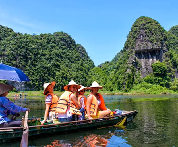 TOUR MIỀN BẮC MÙA XUÂN 3N2Đ | HÀ NỘI - CHÙA TAM CHÚC - NINH BÌNH - TRÀNG AN