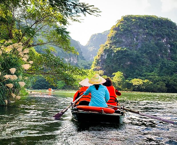 Du lịch Hè - Tour Du lịch Hà Nội - Ninh Bình - Tam Chúc từ Sài Gòn 2025