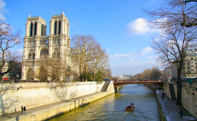 Nhà thờ Đức Bà Paris