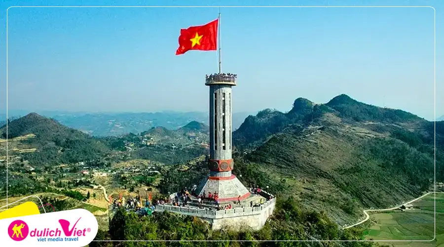 Cột cờ Lũng cú