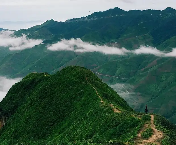 TOUR MIỀN BẮC MÙA ĐÔNG 2N1Đ | SĂN MÂY TÀ XÙA - THẢO NGUYÊN - ĐỈNH GIÓ - MỎM CÁ HEO - SỐNG LƯNG KHỦNG LONG