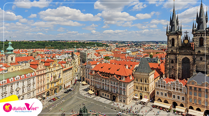 Quảng trường Staromestske Namesti