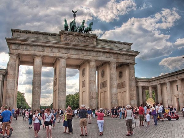Berlin thích hợp với những du khách yêu thích tìm hiểu lịch sử và văn hóa -Du lịch Đức