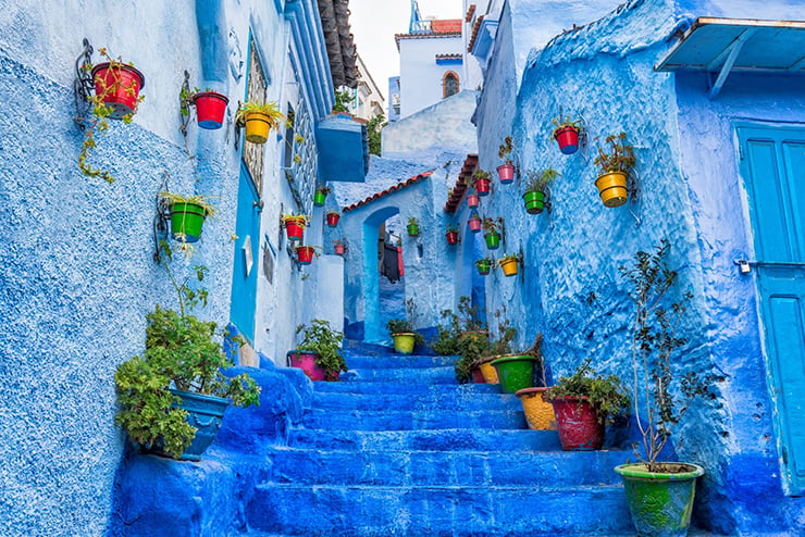 Những Hành Trình Đáng Mơ Ước: Từ Thành Phố Xanh Morocco Đến Giấc Mơ Visa