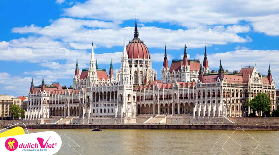 Du lịch Châu Âu - Pháp - Lux - Đức - Séc - Slovakia - Hungary mùa Thu từ Sài Gòn giá tốt