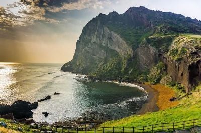 Khám Phá Đảo Jeju: Thiên Đường Nhiệt Đới Của Hàn Quốc