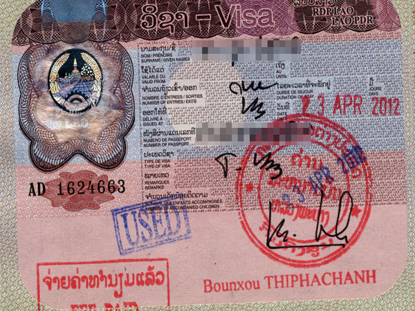 Visa Lào