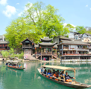 Du lịch Trung Quốc 2025 - Trương Gia Giới - Phượng Hoàng Cổ Trấn - Vũ Lăng Nguyên - Thiên Tử Sơn từ Sài Gòn