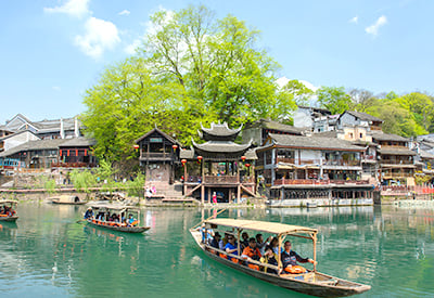 Du lịch Trung Quốc 2025 - Trương Gia Giới - Phượng Hoàng Cổ Trấn - Vũ Lăng Nguyên - Thiên Tử Sơn từ Sài Gòn