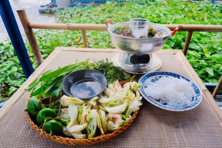 Lẩu bần chua – đặc sản Cần Thơ thơm ngon