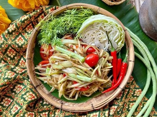 Tam Mak Hoong - Linh hồn ẩm thực Lào