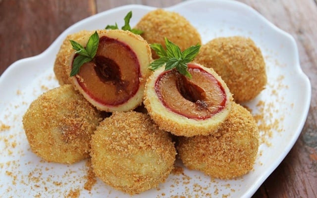 Đặc sản bánh bao trái cây