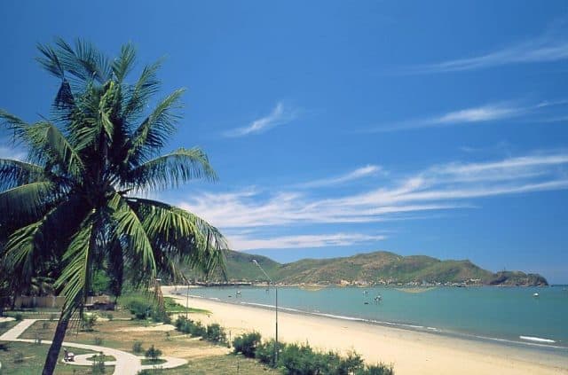 Bãi biển Quy Hòa