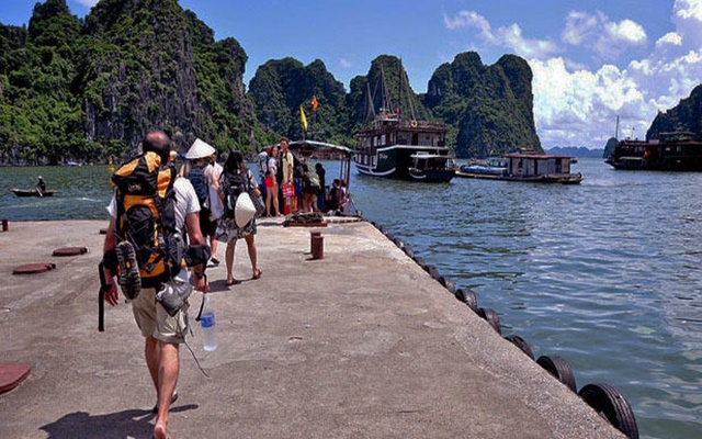 Lên Kế Chi Phí Du Lịch Hạ Long Tự Túc Mùa Hè Tiết Kiệm