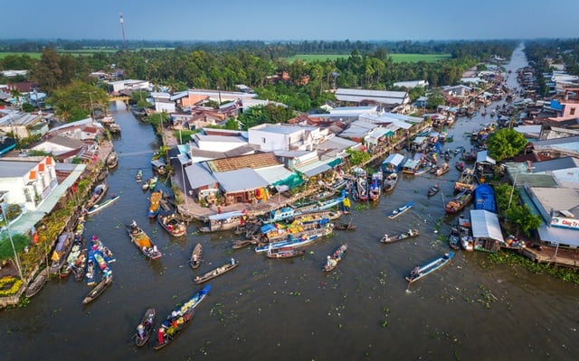 Khám phá chợ nổi Ngã Năm Sóc Trăng