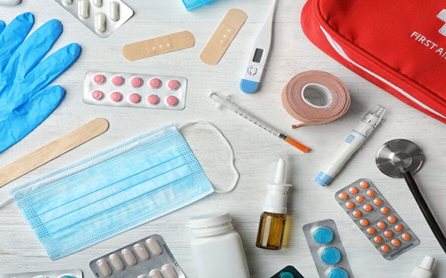 Chuẩn bị một số vật dụng y tế cần thiết cho chuyến đi