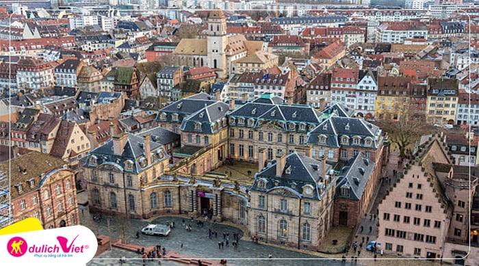 nh%C3%A0-th%E1%BB%9D-notre-dame-phap-du-lich-viet