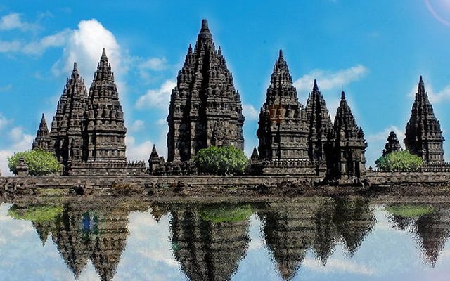 Đền Prambanan – Một trong những ngôi đền nổi tiếng linh thiêng ở Indonesia