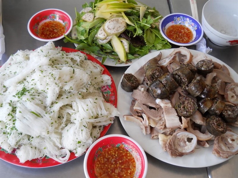Món bánh hỏi cháo lòng