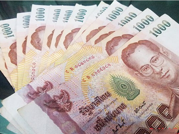 Du lịch Thái Lan nên lưu ý đổi tiền tệ