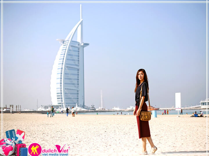 Du lịch Dubai mặc trang phục phù hợp