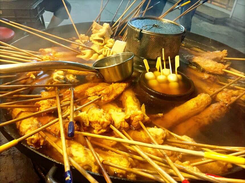 Khách du lịch Hàn Quốc không thể bỏ lỡ những quán ẩm thực đường phố thú vị ở Hongdae
