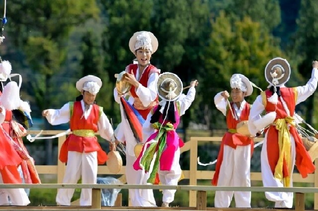Du lịch Hàn Quốc mùa Thu - Lễ hội Cheongju Jikji