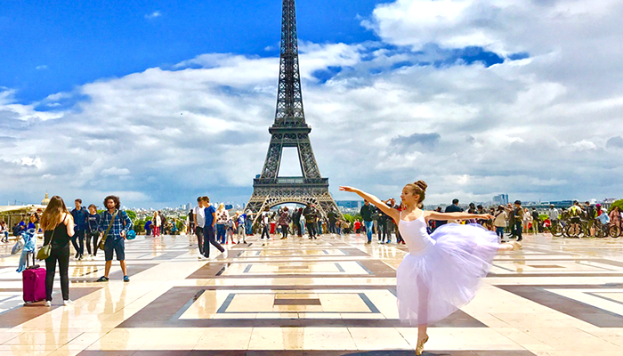 PARIS Pháp 