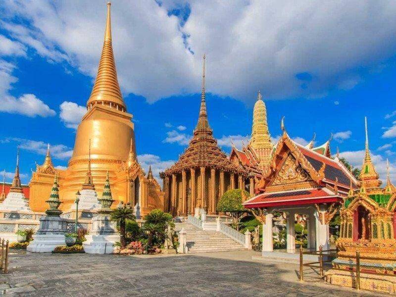 Với chuyến du lịch Thái Lan lần này, du khách sẽ được chiêm ngưỡng biểu tượng linh thiêng nhất Thái Lan