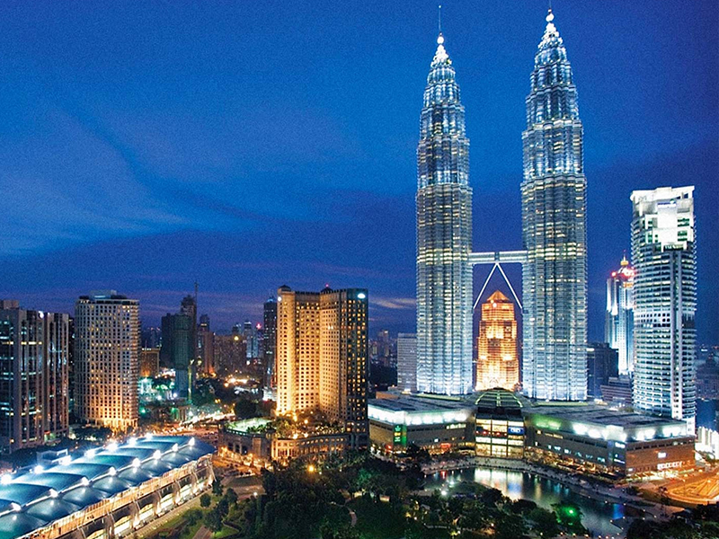 Tháp đôi Petronas, biểu tượng hiện đại của Kuala Lumpur