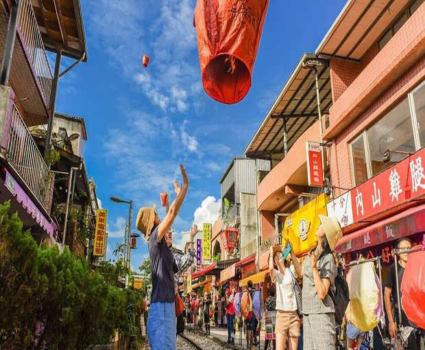 Du lịch Đài Loan Hè - Tour Đài Bắc - Đài Trung - Cao Hùng từ Hà Nội 2025